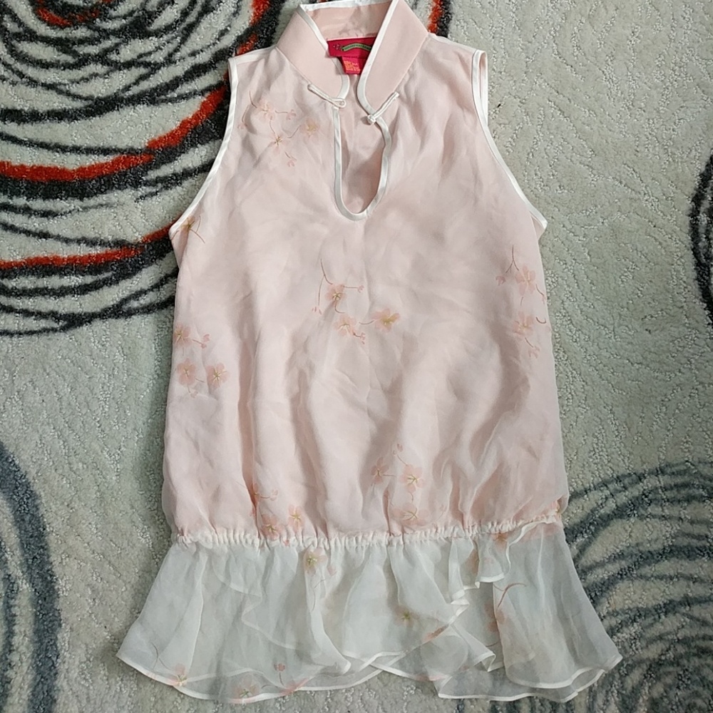 Shanghai Tang Pink Sleeveless Ruffled Blouse